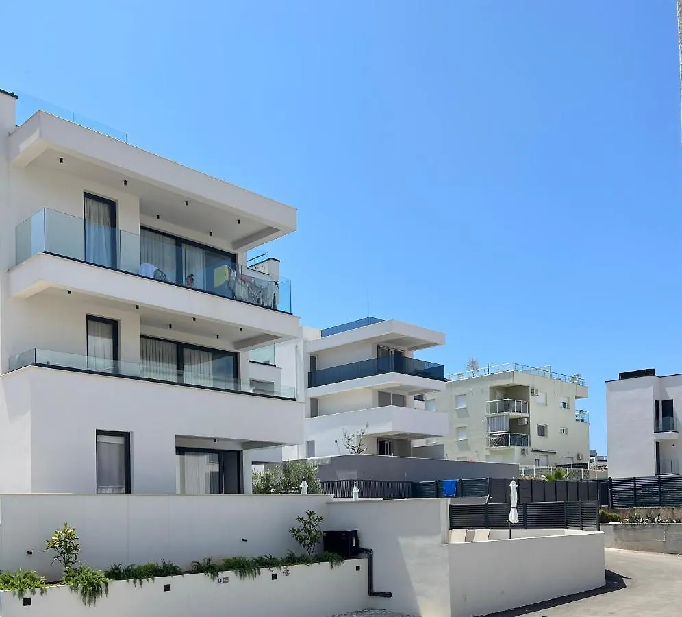 Apartment Navale With A Roof Terrace And A Heated Pool Trogir 0*,  Croatia